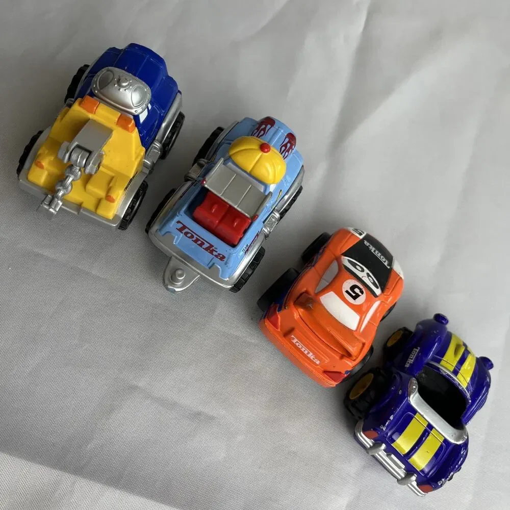 Lot of 8 Tonka CHUCK AND FRIENDS Diecast And Plastic Cars And Trains 2003/2008